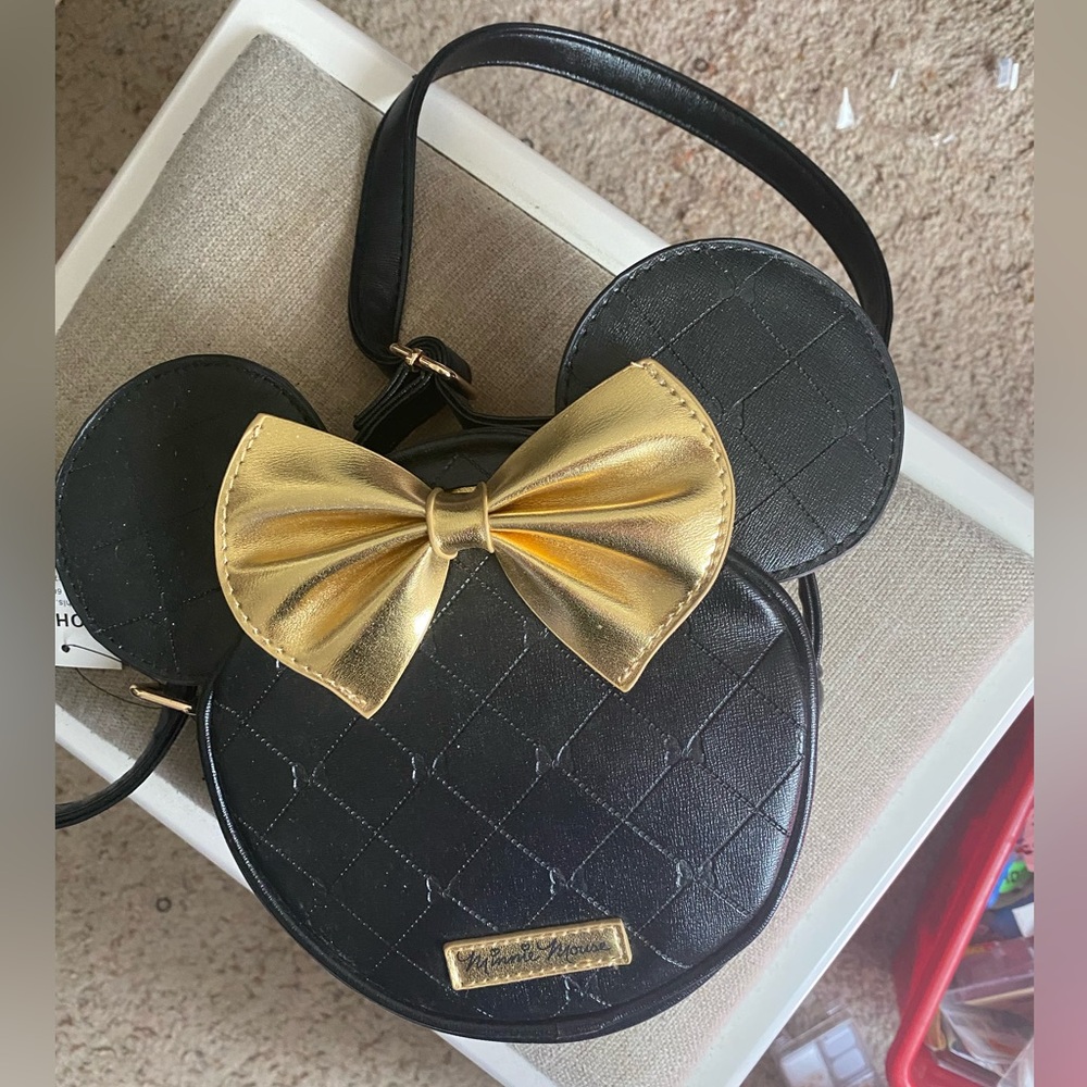 Minnie Mouse purse new with tags
